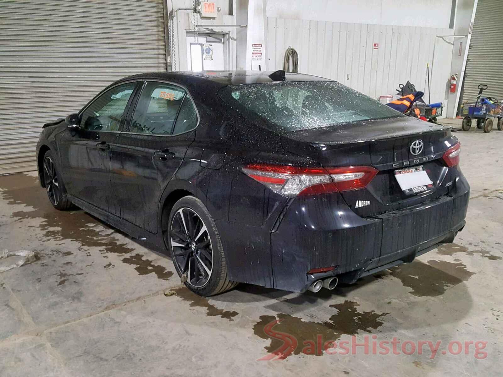 4T1BZ1HK6JU009348 2018 TOYOTA CAMRY