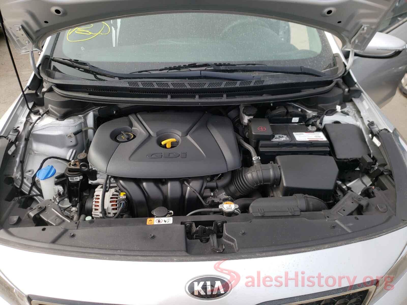 KNAFK5A80H5676028 2017 KIA FORTE