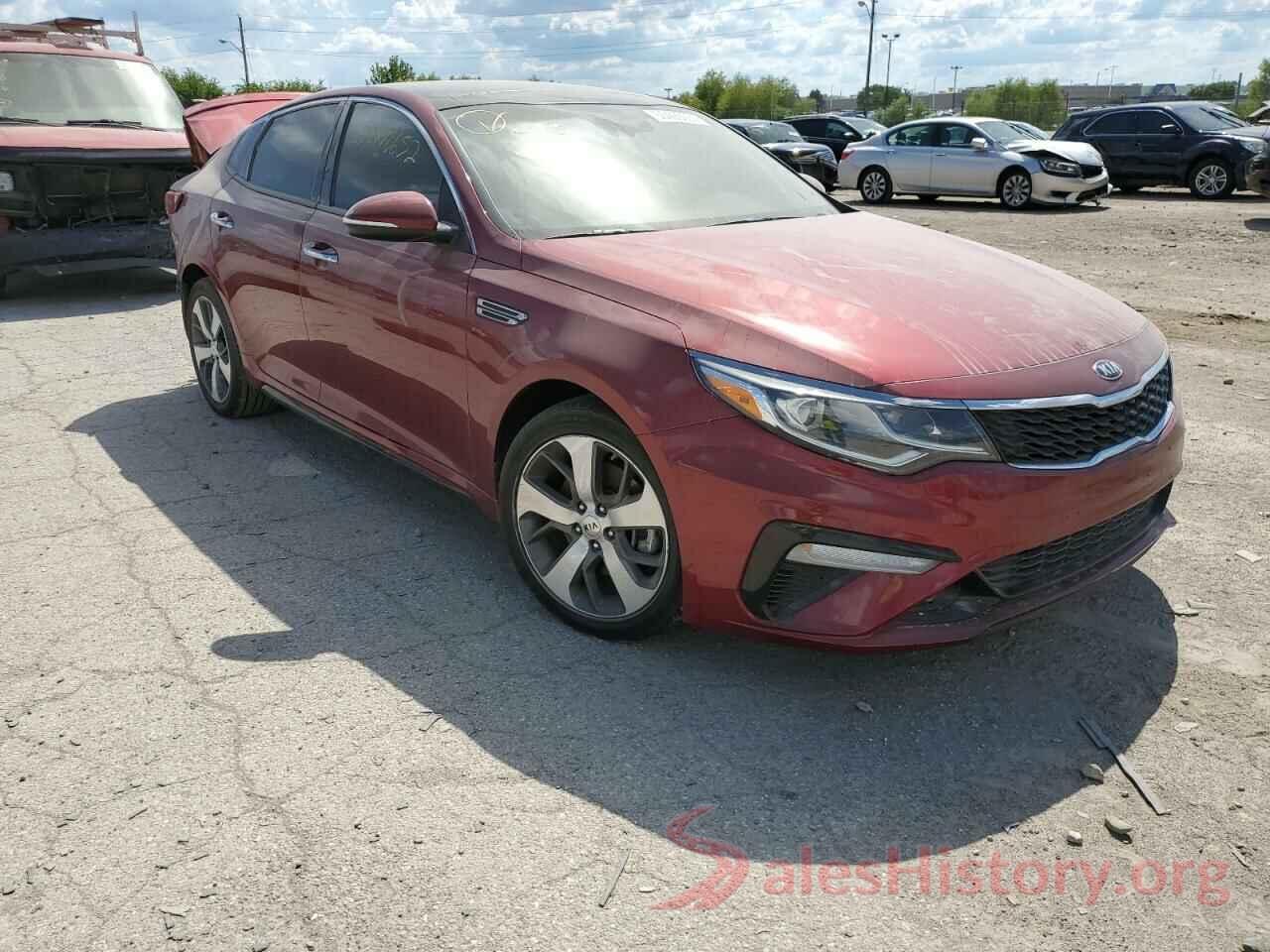 5XXGT4L30KG285884 2019 KIA OPTIMA