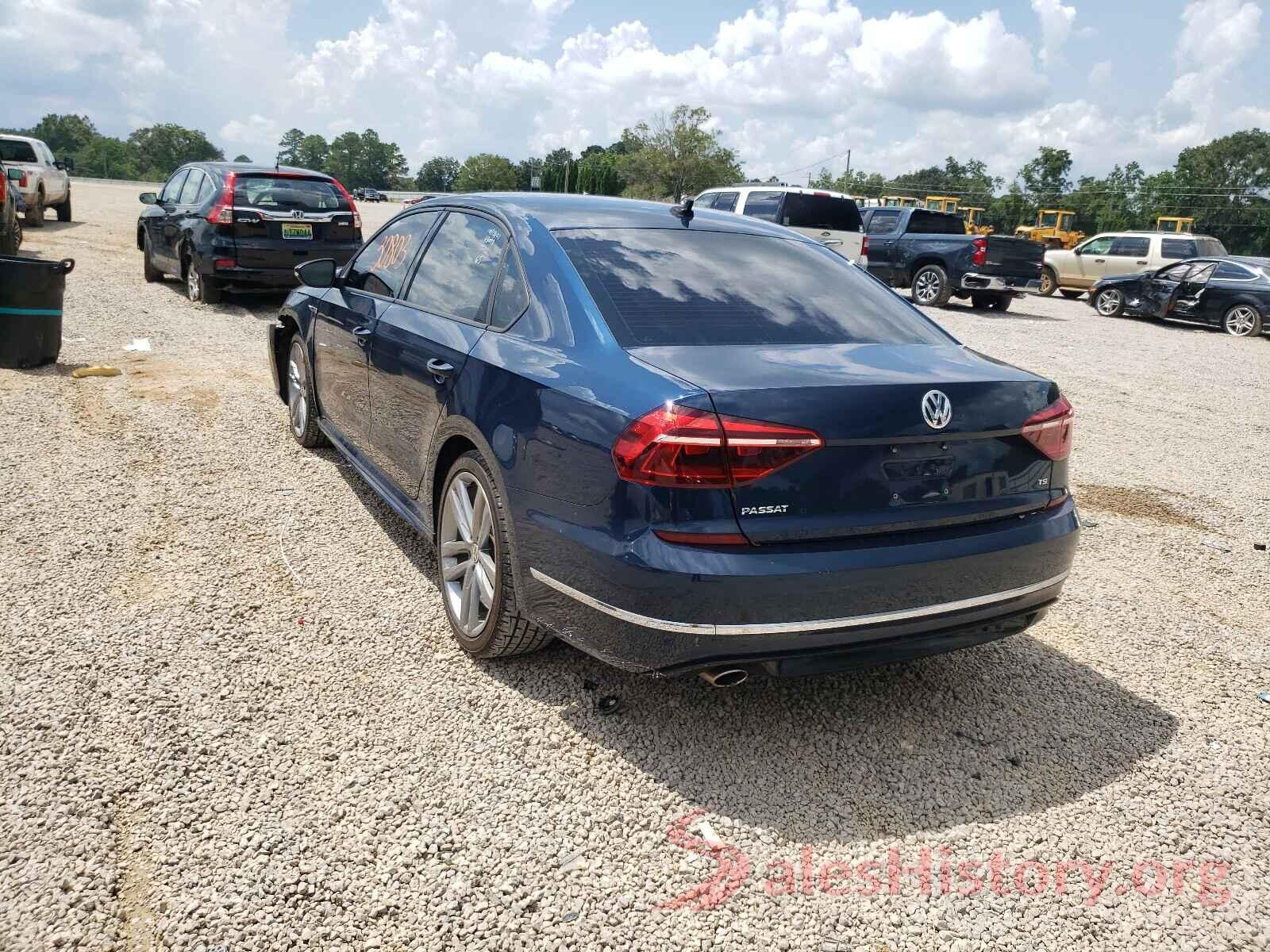 1VWAA7A32JC023957 2018 VOLKSWAGEN PASSAT