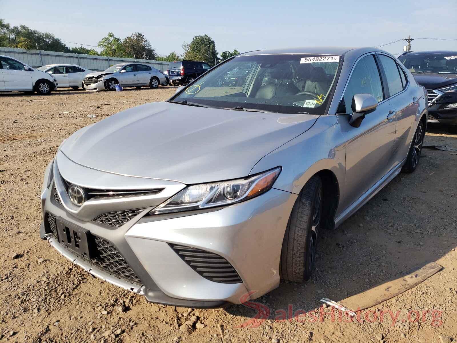 4T1B11HK5JU658484 2018 TOYOTA CAMRY