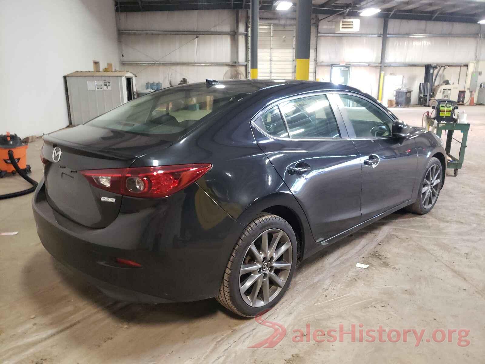 3MZBN1V37JM169740 2018 MAZDA 3