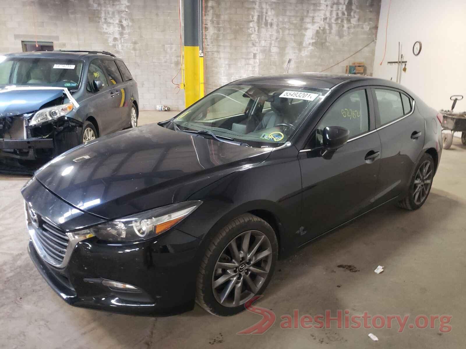 3MZBN1V37JM169740 2018 MAZDA 3