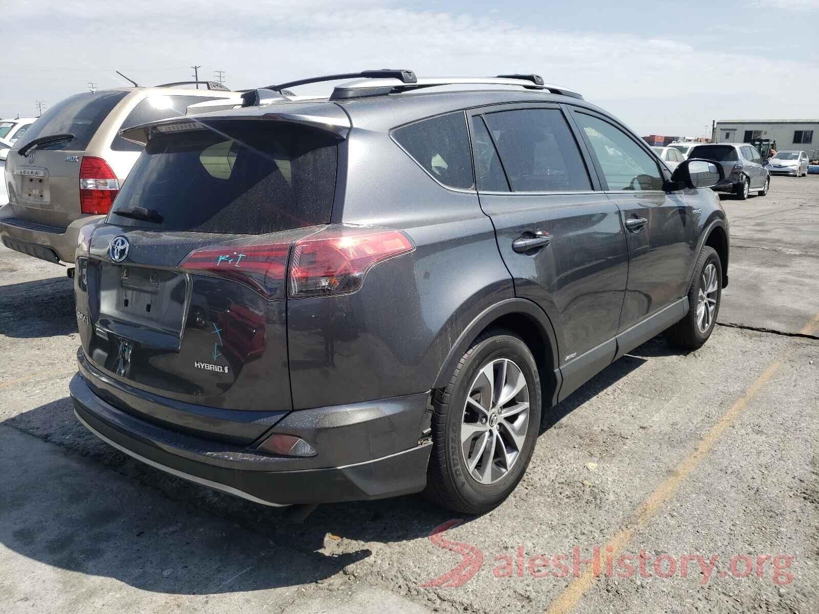 JTMRJREV1JD215846 2018 TOYOTA RAV4