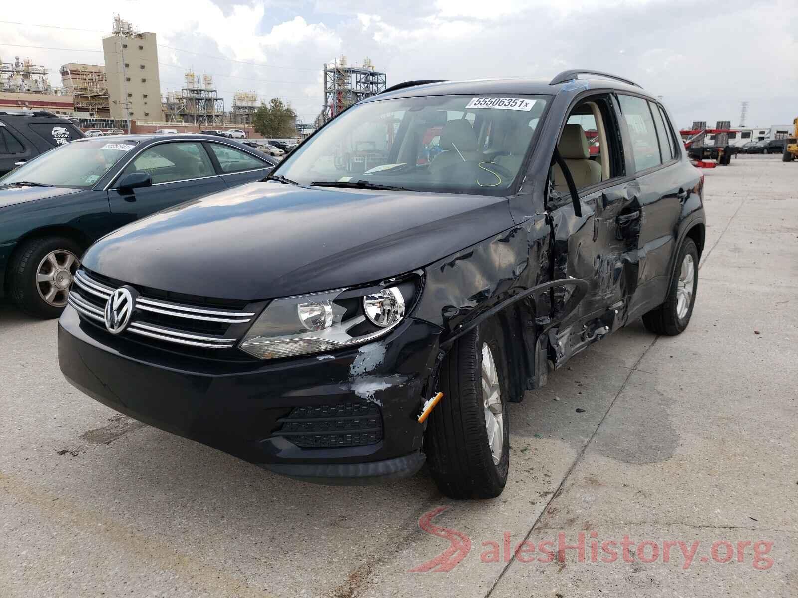 WVGAV7AX7HK024396 2017 VOLKSWAGEN TIGUAN