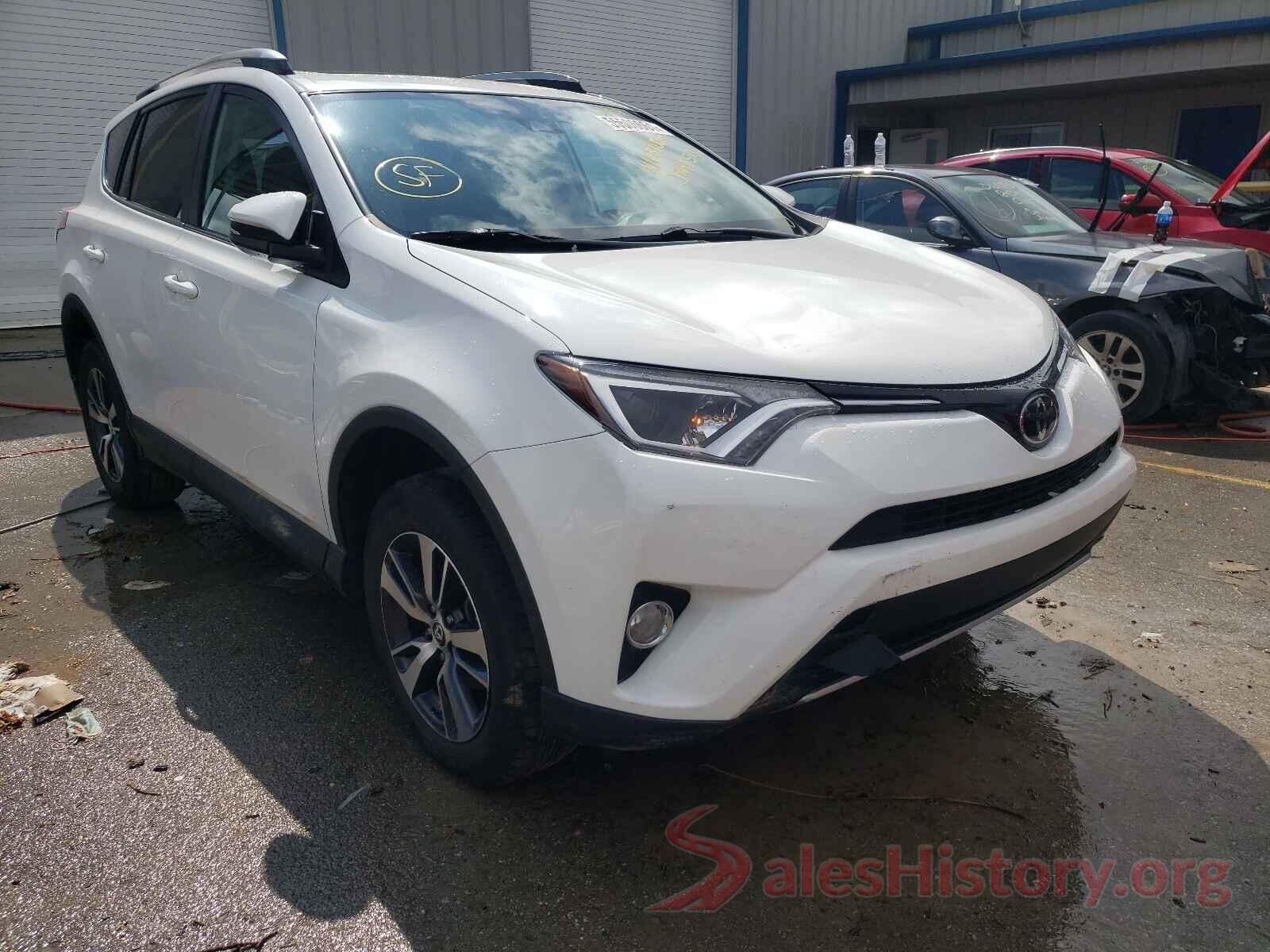 2T3WFREV9JW455136 2018 TOYOTA RAV4