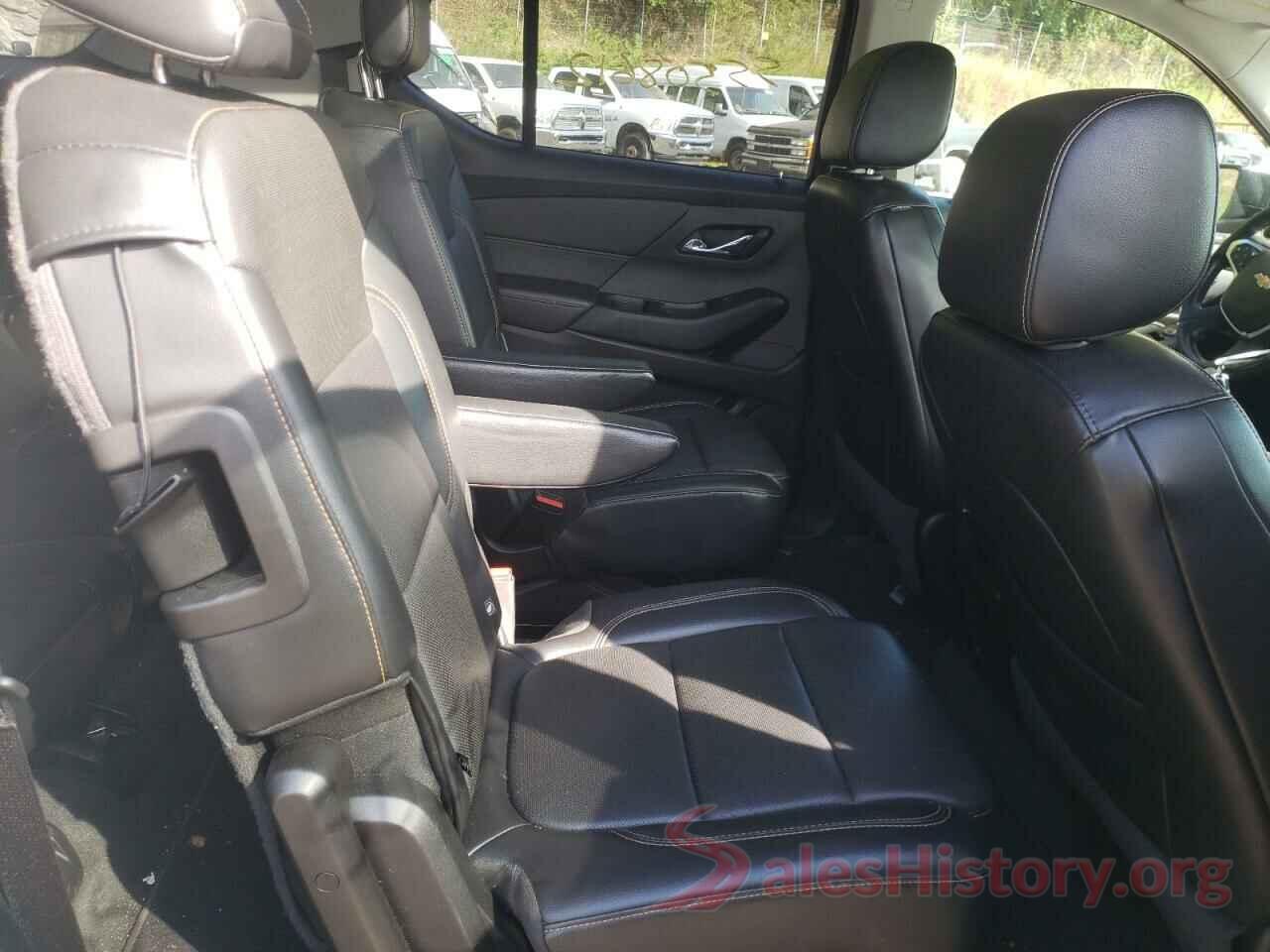 1GNEVJKW3JJ269823 2018 CHEVROLET TRAVERSE