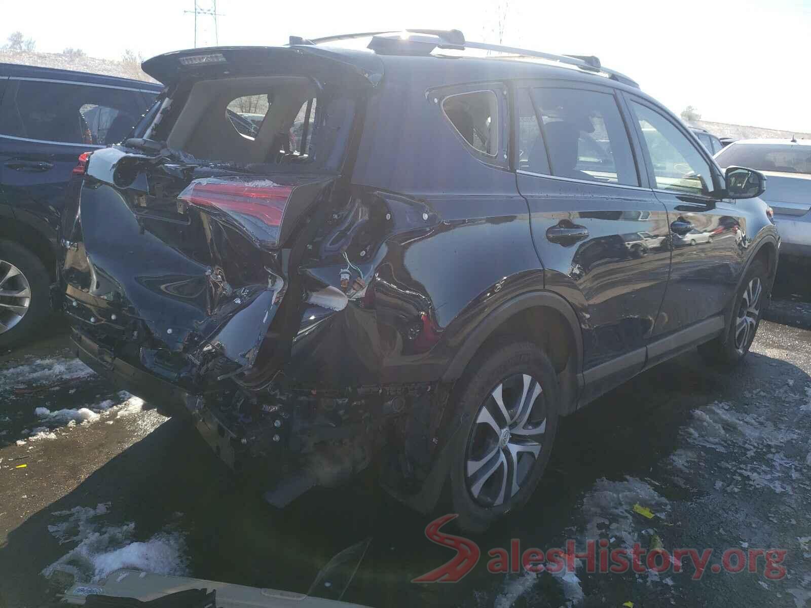 JTMBFREV0JJ747268 2018 TOYOTA RAV4