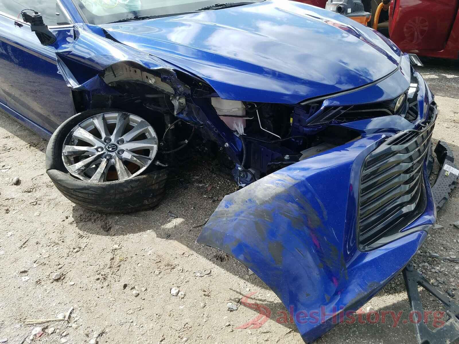 4T1B11HK5JU590204 2018 TOYOTA CAMRY