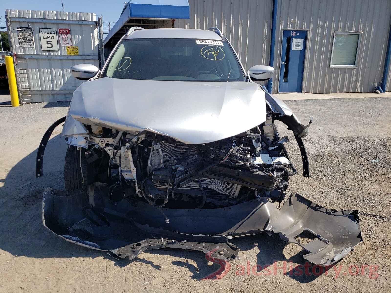 KNMAT2MT7JP537680 2018 NISSAN ROGUE