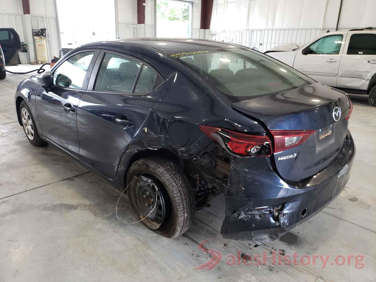 3MZBN1U72JM195392 2018 MAZDA 3