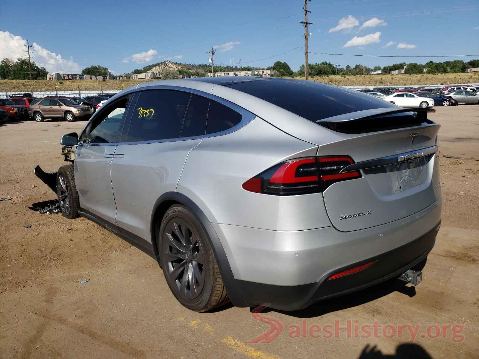 5YJXCAE26JF123083 2018 TESLA MODEL X