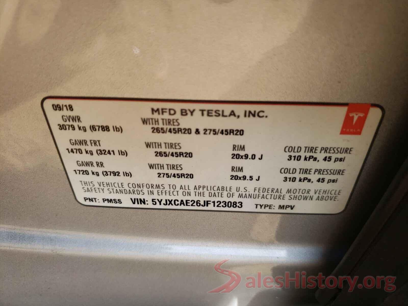 5YJXCAE26JF123083 2018 TESLA MODEL X