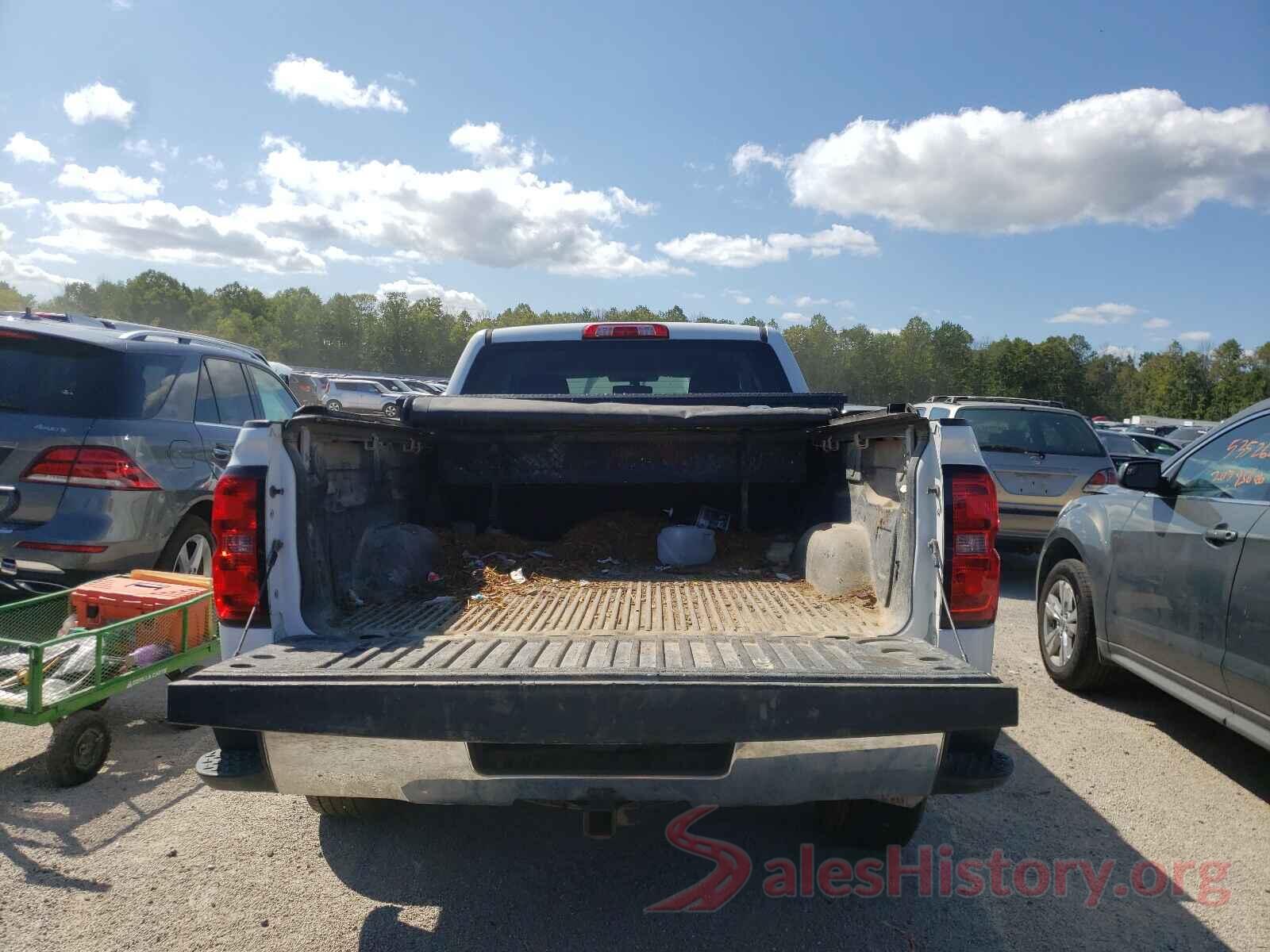 1GCVKREC3JZ116765 2018 CHEVROLET SILVERADO