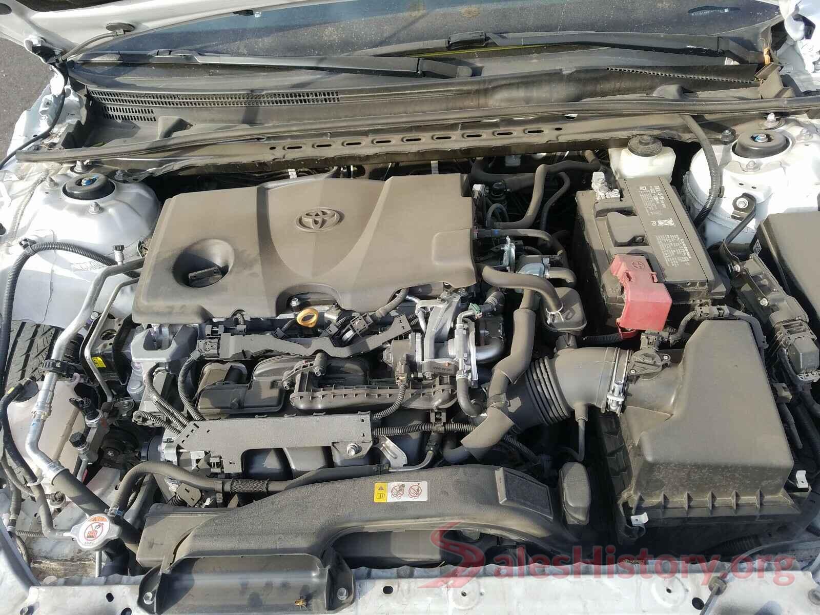 4T1B11HK7JU014744 2018 TOYOTA CAMRY