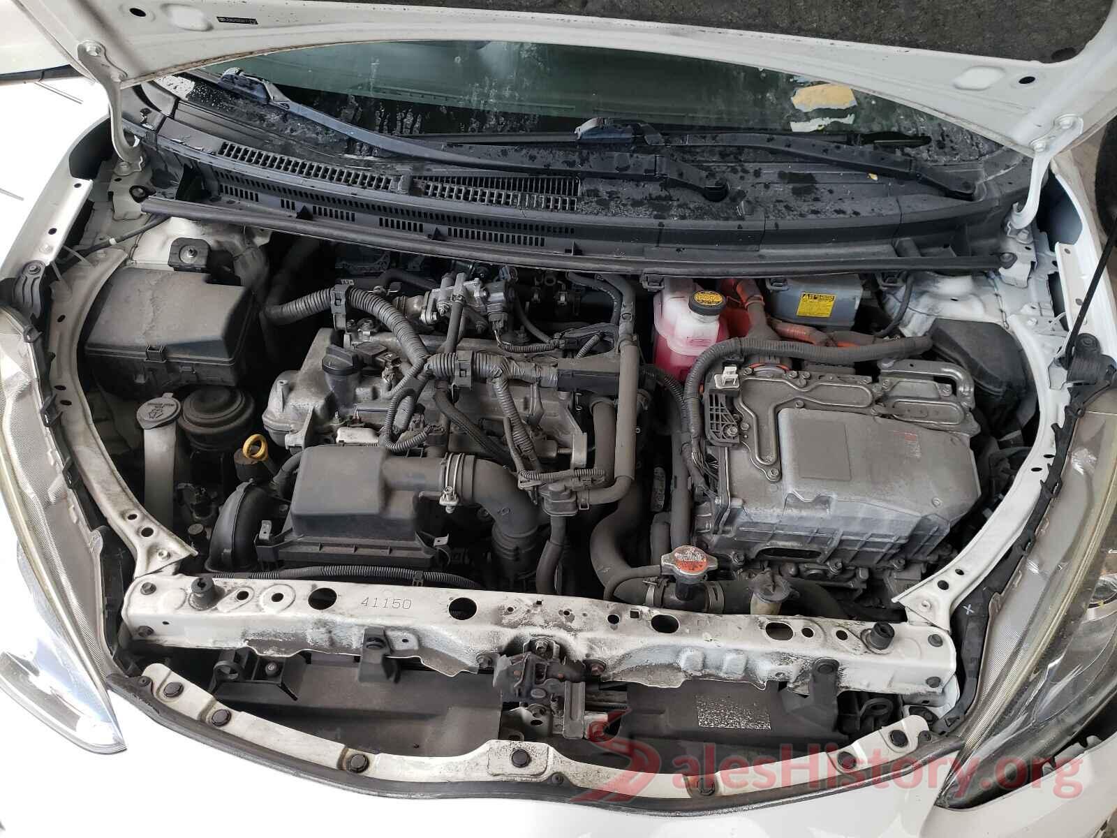 JTDKDTB35G1117101 2016 TOYOTA PRIUS