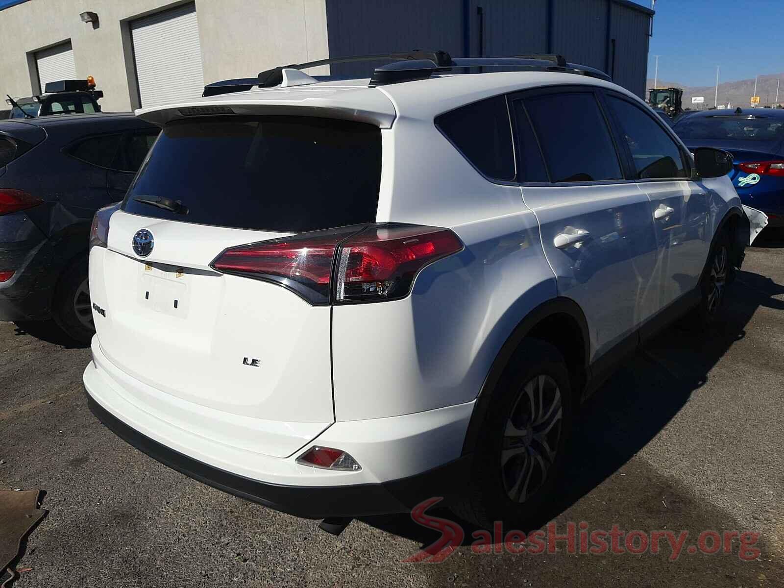 JTMZFREV8HJ712034 2017 TOYOTA RAV4