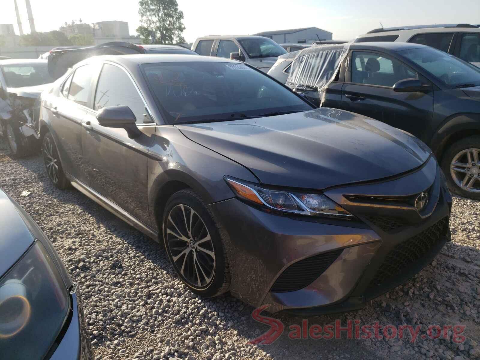 4T1B11HK0KU207982 2019 TOYOTA CAMRY