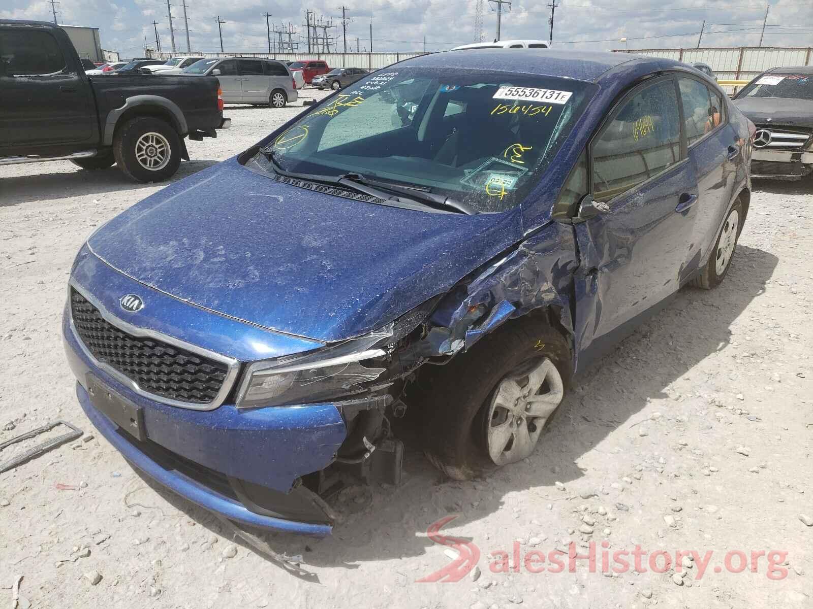 3KPFK4A72HE156454 2017 KIA FORTE