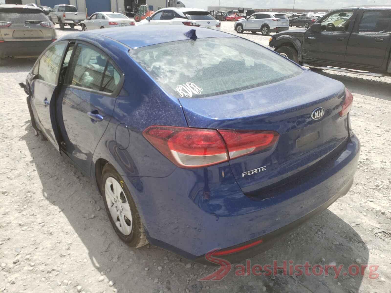 3KPFK4A72HE156454 2017 KIA FORTE