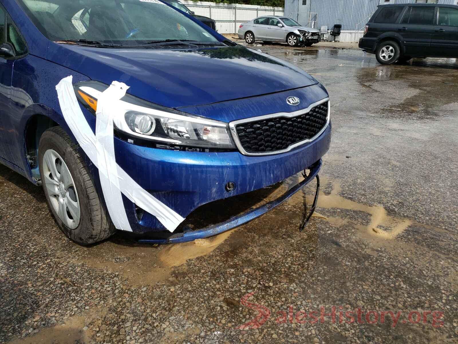 3KPFK4A76HE084870 2017 KIA FORTE