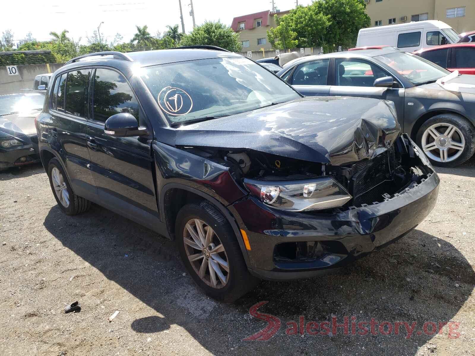 WVGAV7AX2HK054017 2017 VOLKSWAGEN TIGUAN