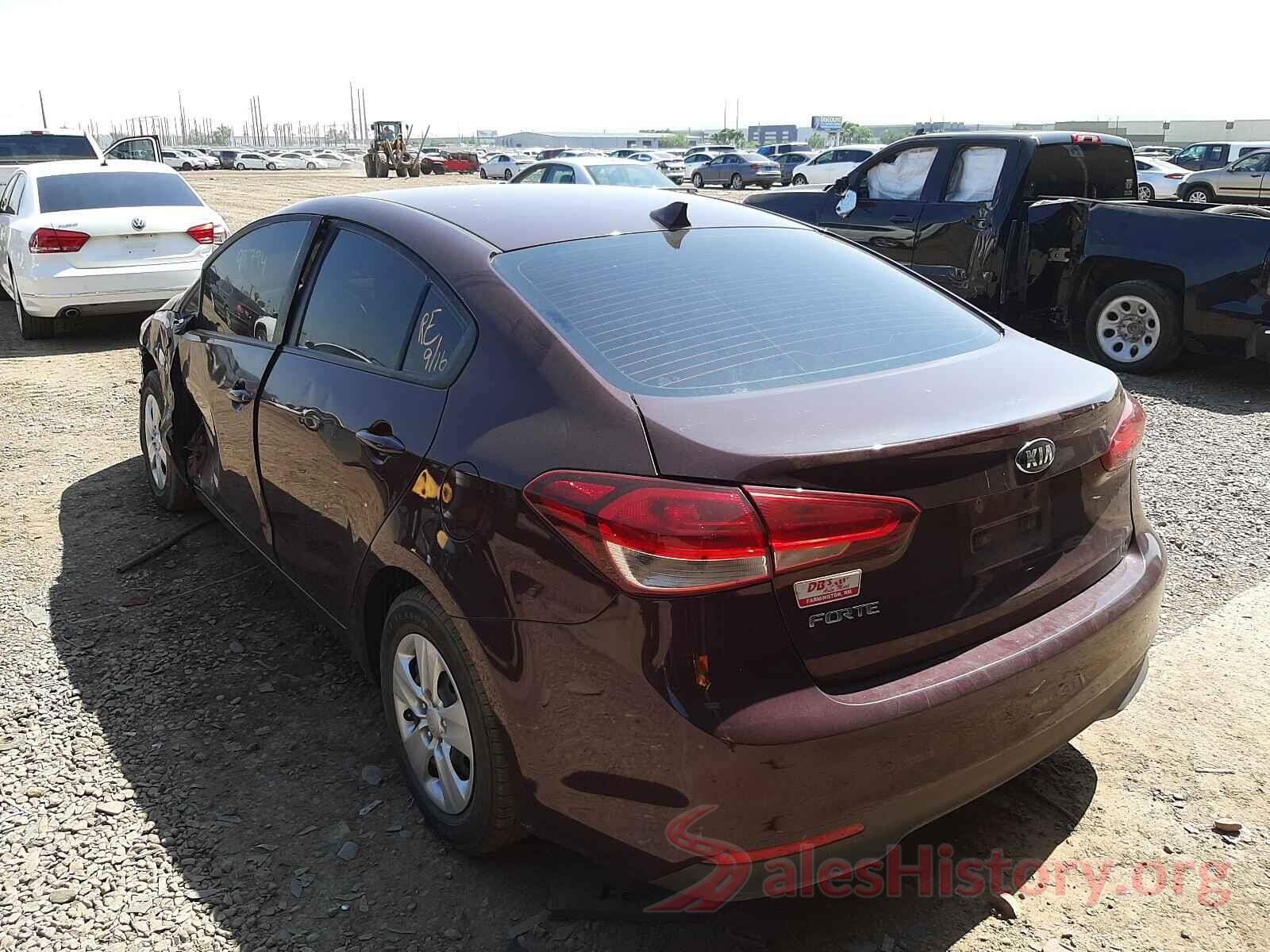 3KPFK4A74HE097181 2017 KIA FORTE