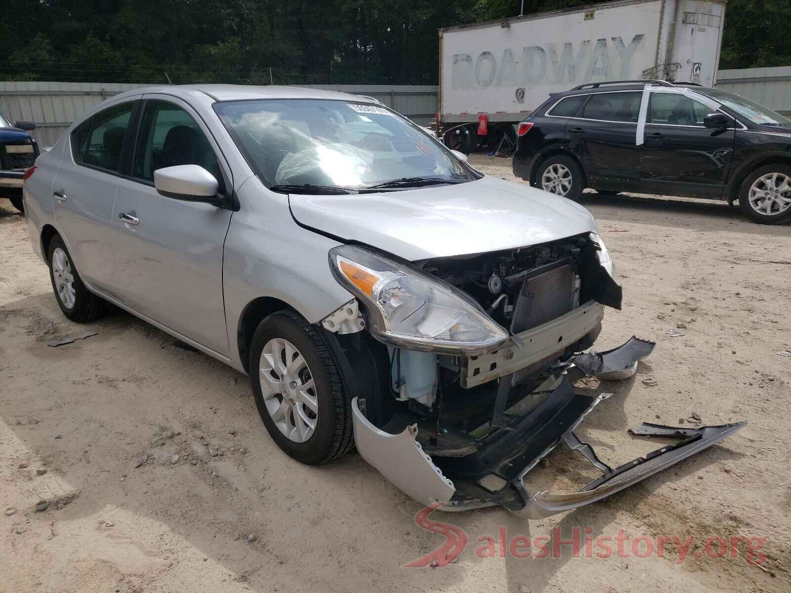 3N1CN7APXJL866010 2018 NISSAN VERSA