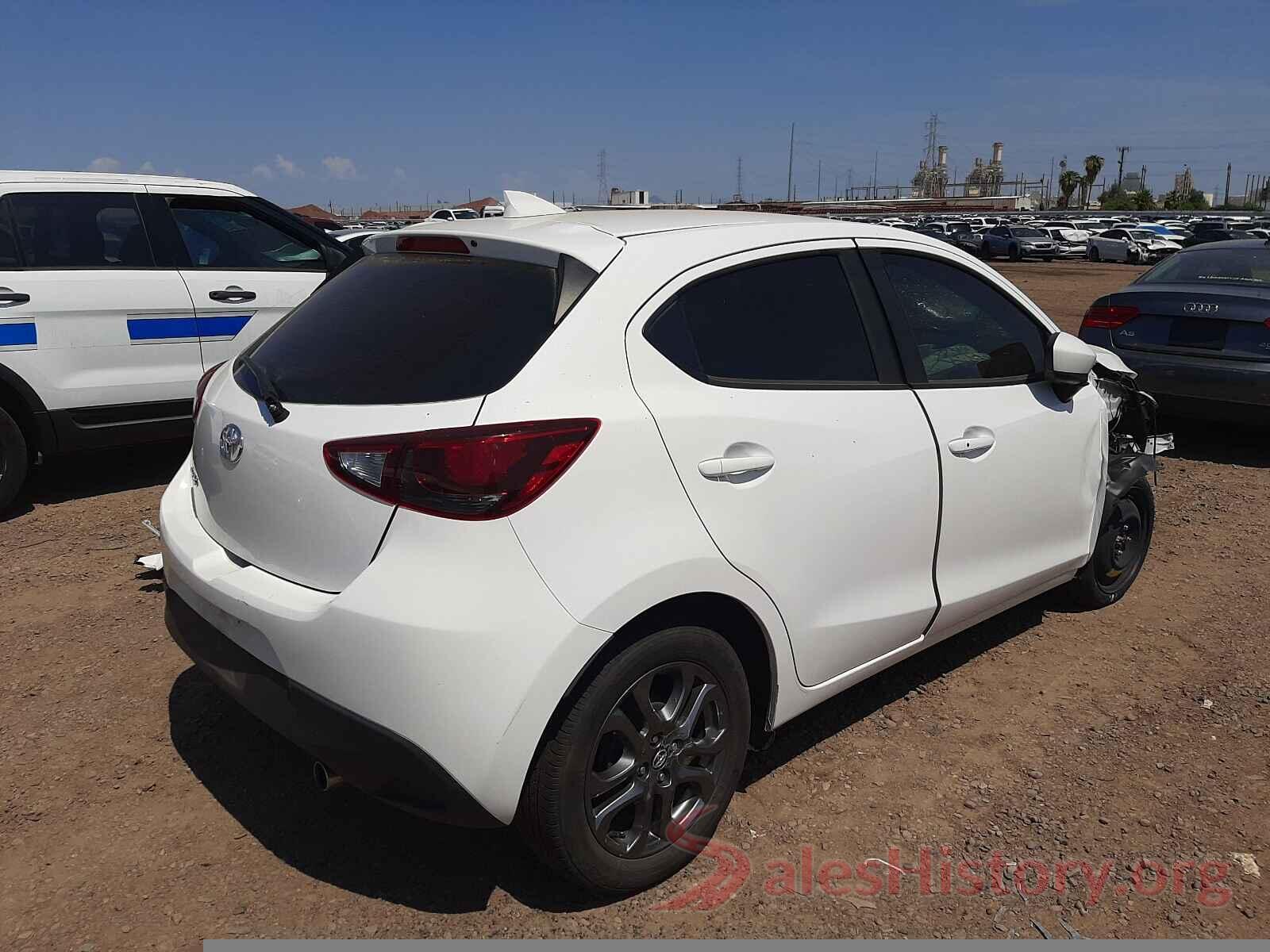 3MYDLBJV2LY707014 2020 TOYOTA YARIS