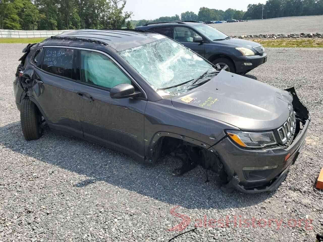 3C4NJCBB9JT411596 2018 JEEP COMPASS