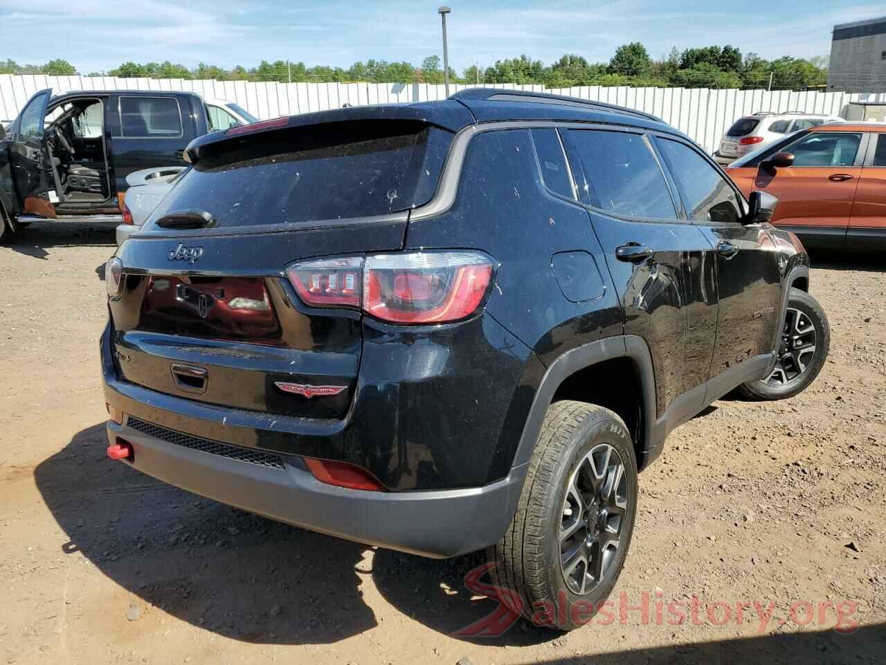 3C4NJDDB7LT195608 2020 JEEP COMPASS