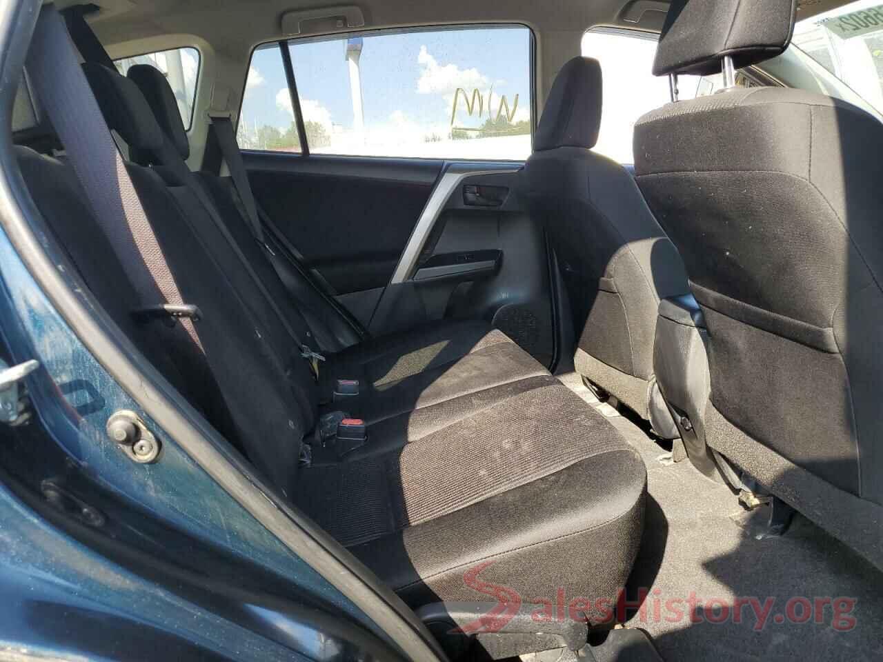 JTMBFREV5HJ165693 2017 TOYOTA RAV4