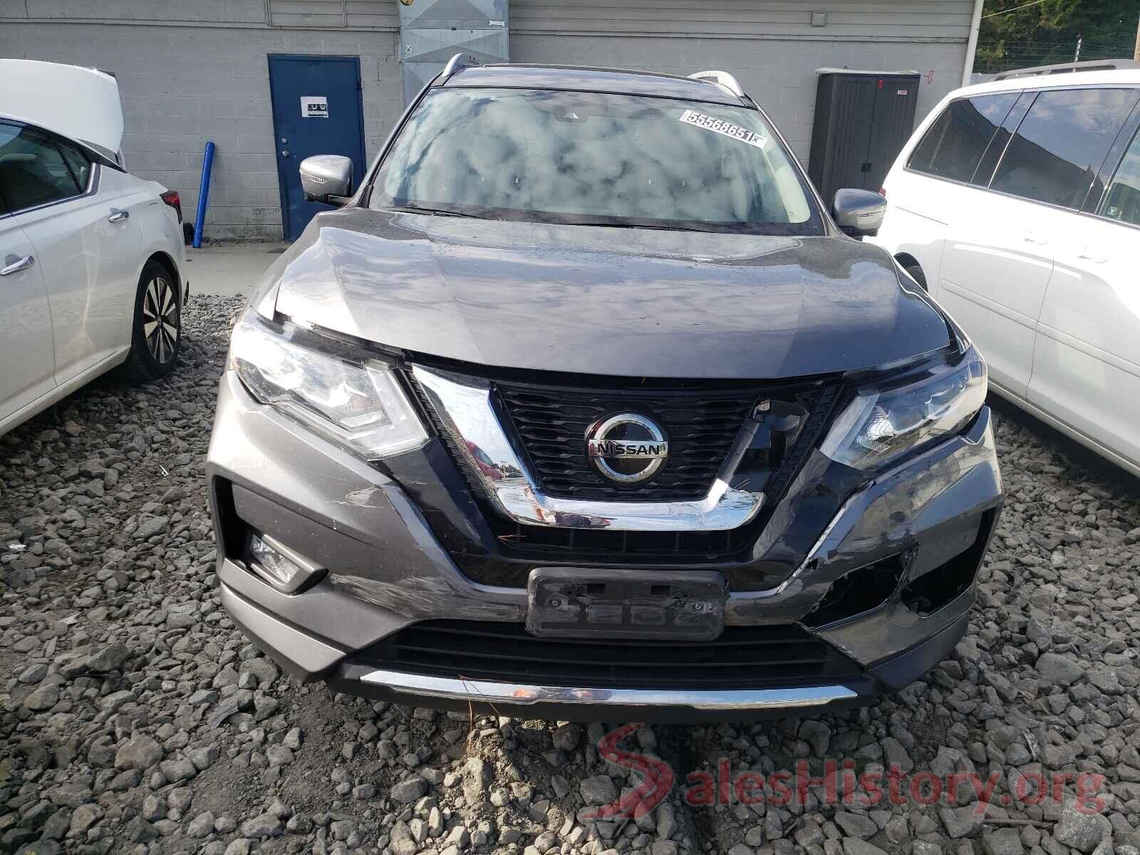 JN8AT2MV2JW311185 2018 NISSAN ROGUE