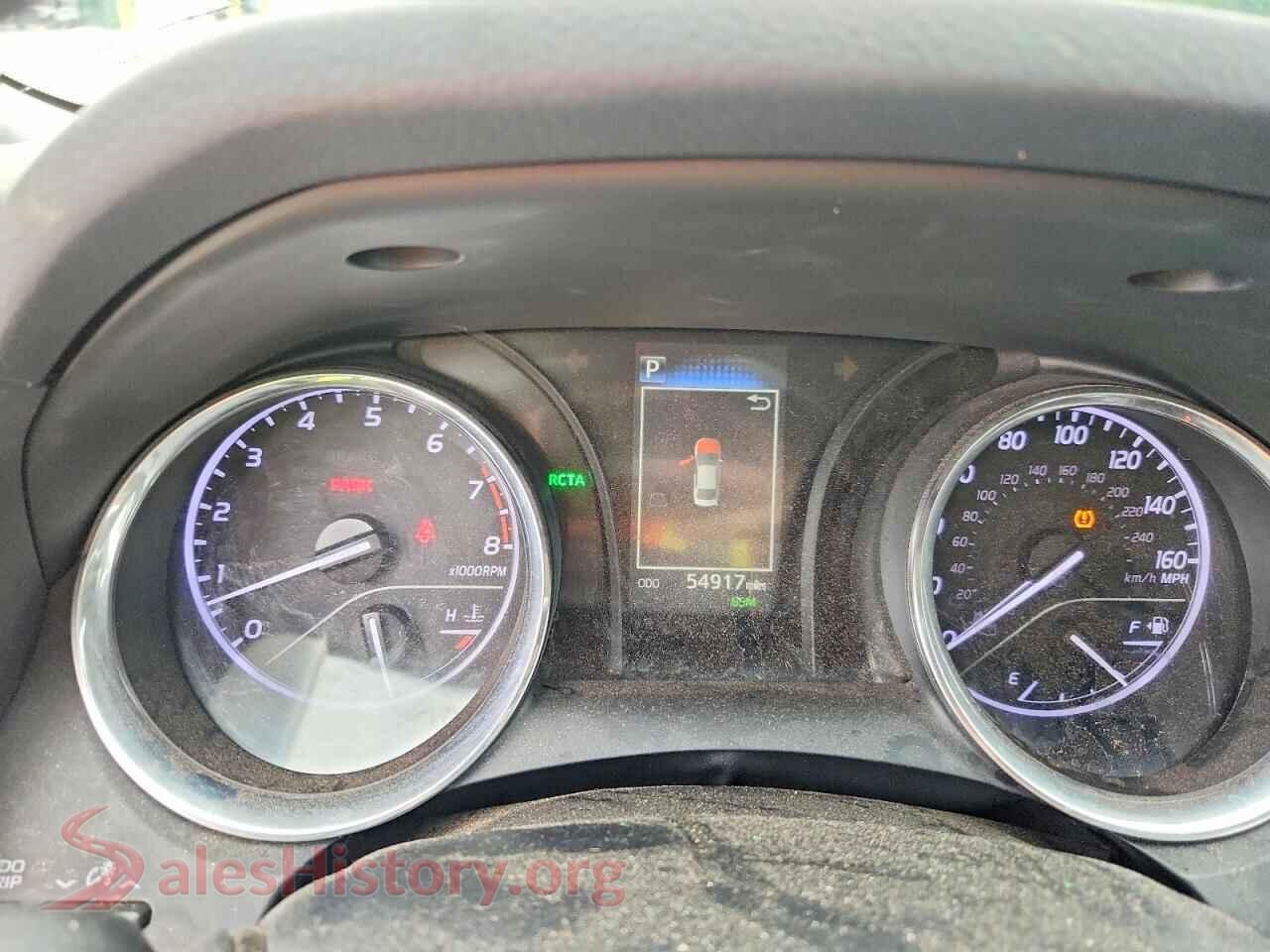2019 TOYOTA CAMRY VIN 4T1B11HK7KU252823, interior center console