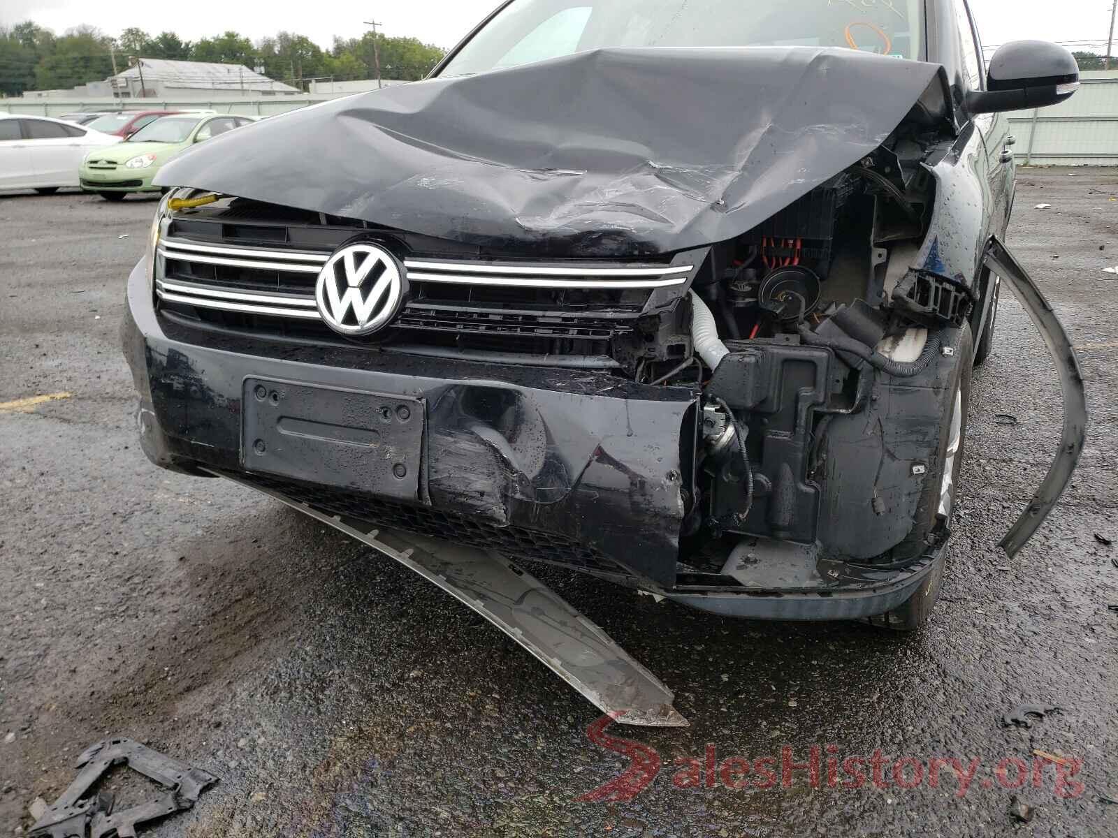 WVGBV7AX5HK017225 2017 VOLKSWAGEN TIGUAN