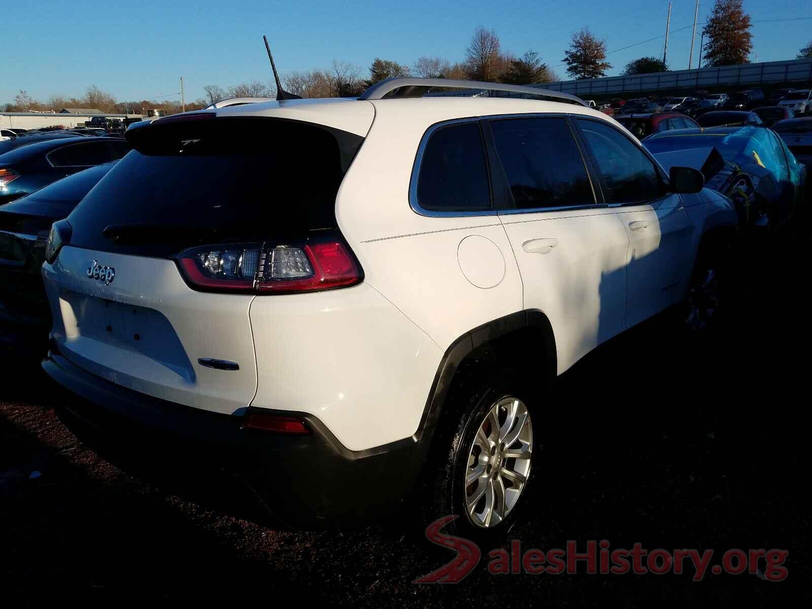 1C4PJLCB2KD160547 2019 JEEP CHEROKEE