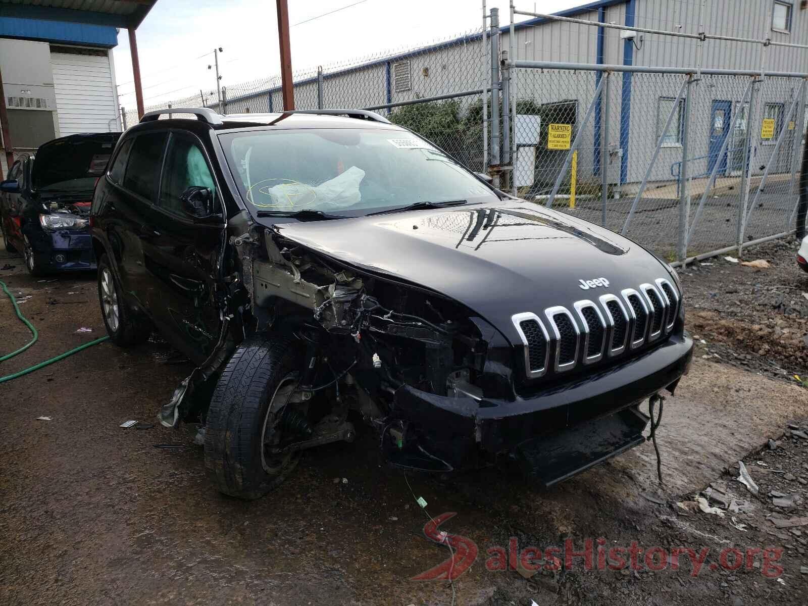 1C4PJMCB0HW577068 2017 JEEP CHEROKEE