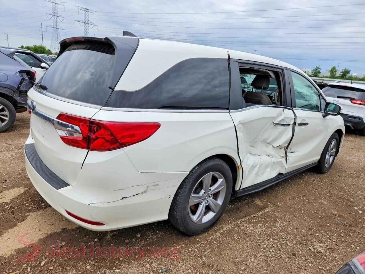 2019 HONDA ODYSSEY VIN 5FNRL6H76KB072599, right side view