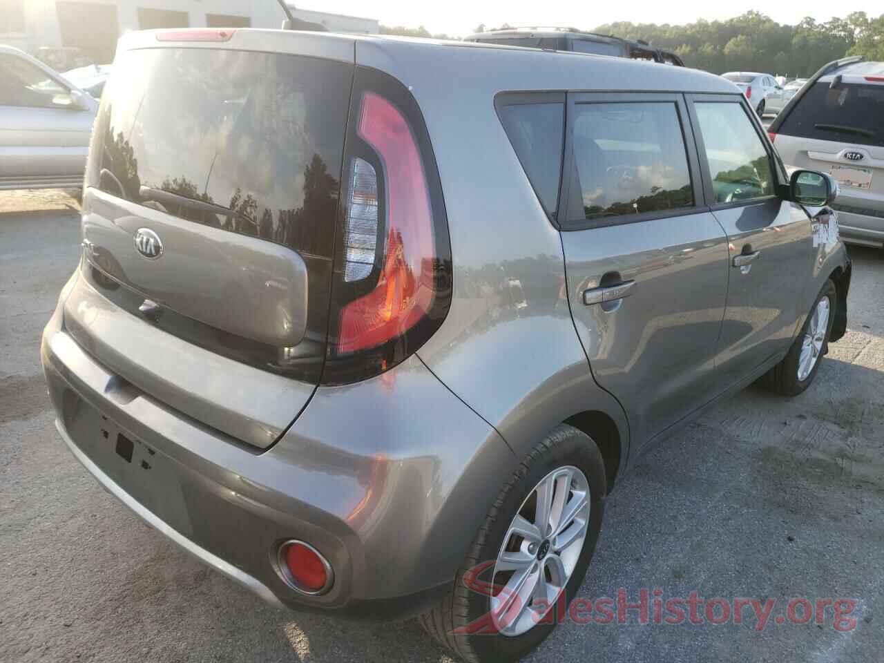 KNDJP3A53J7598170 2018 KIA SOUL