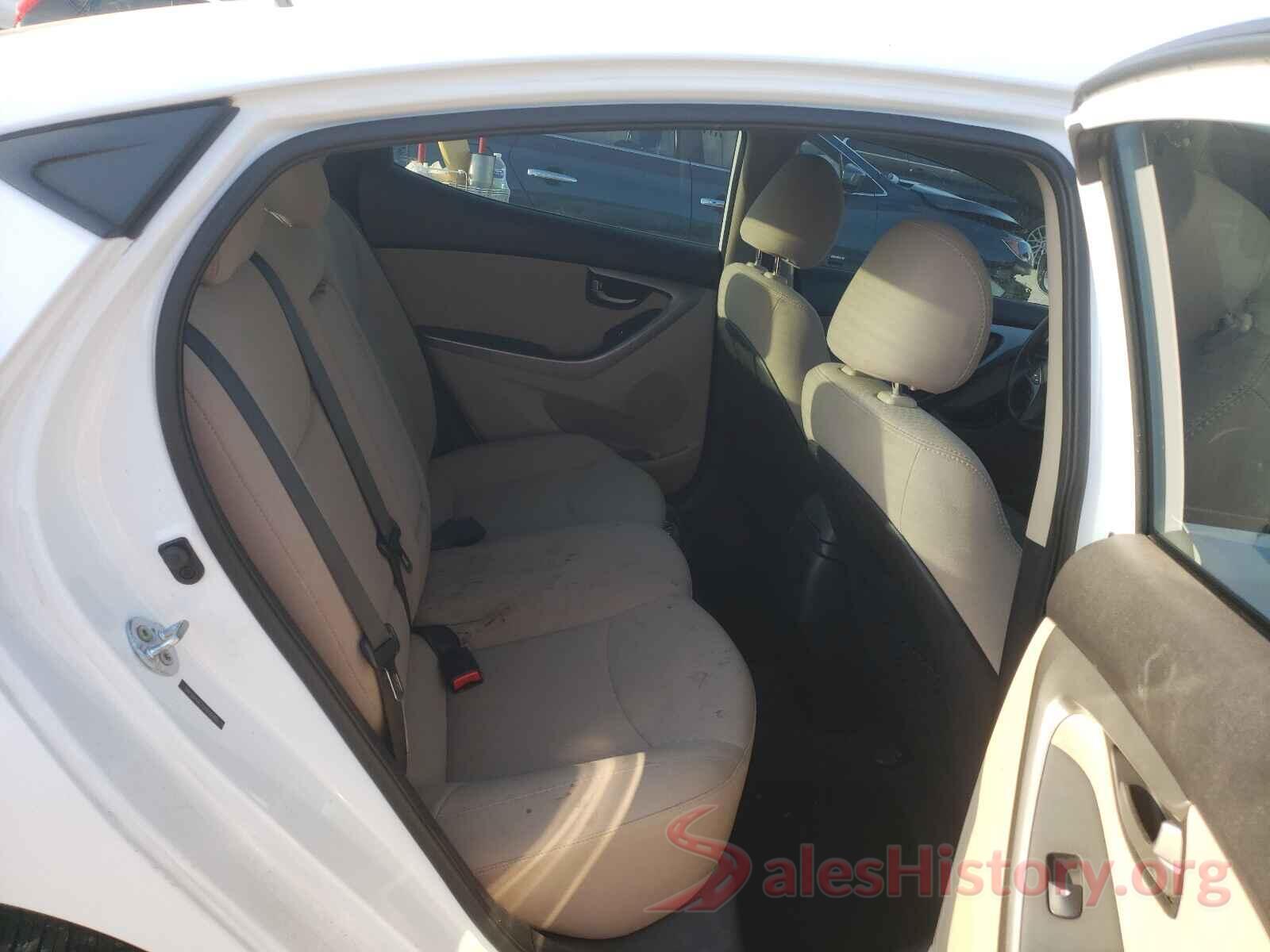 5NPDH4AE7GH656785 2016 HYUNDAI ELANTRA