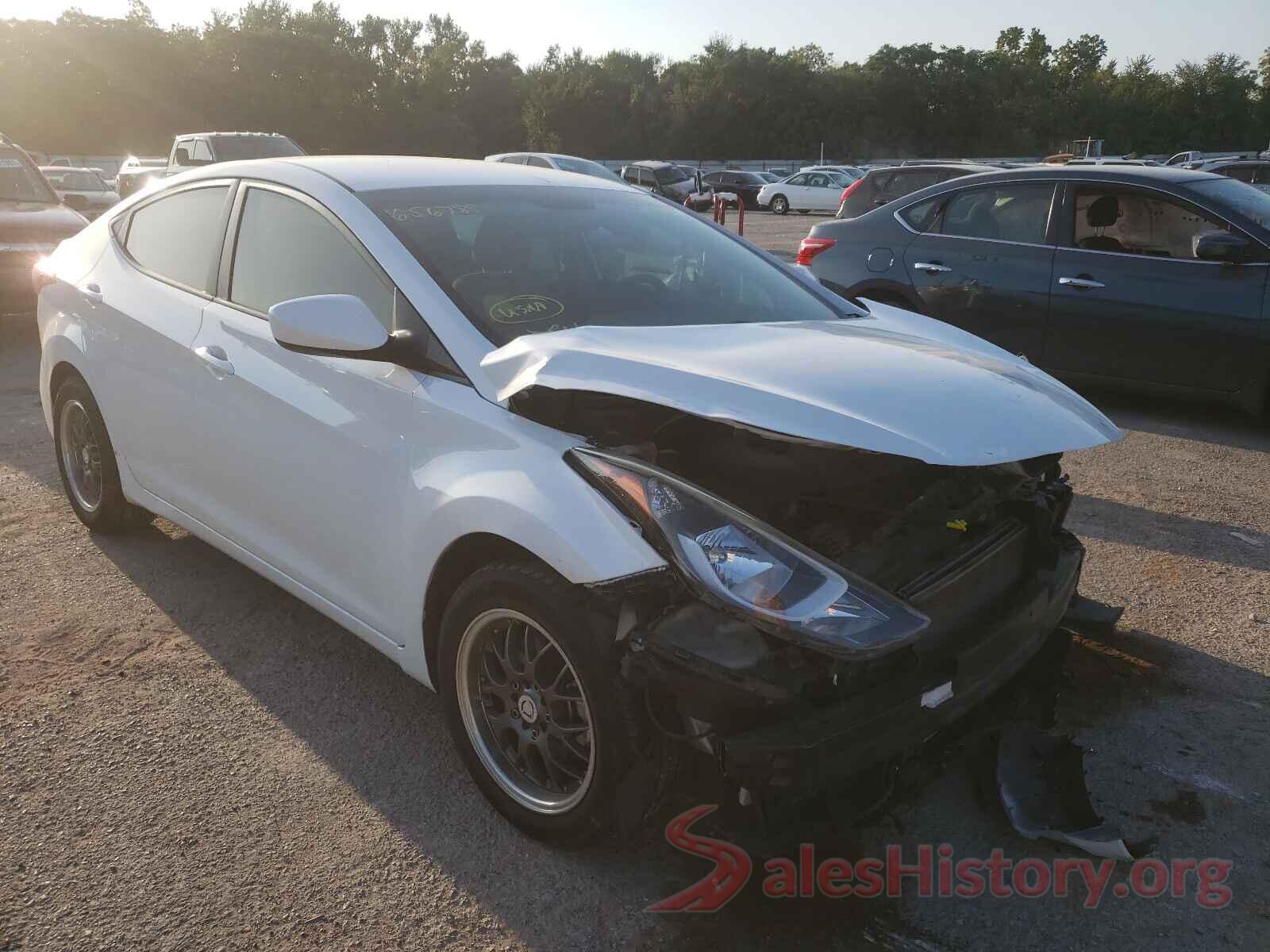 5NPDH4AE7GH656785 2016 HYUNDAI ELANTRA