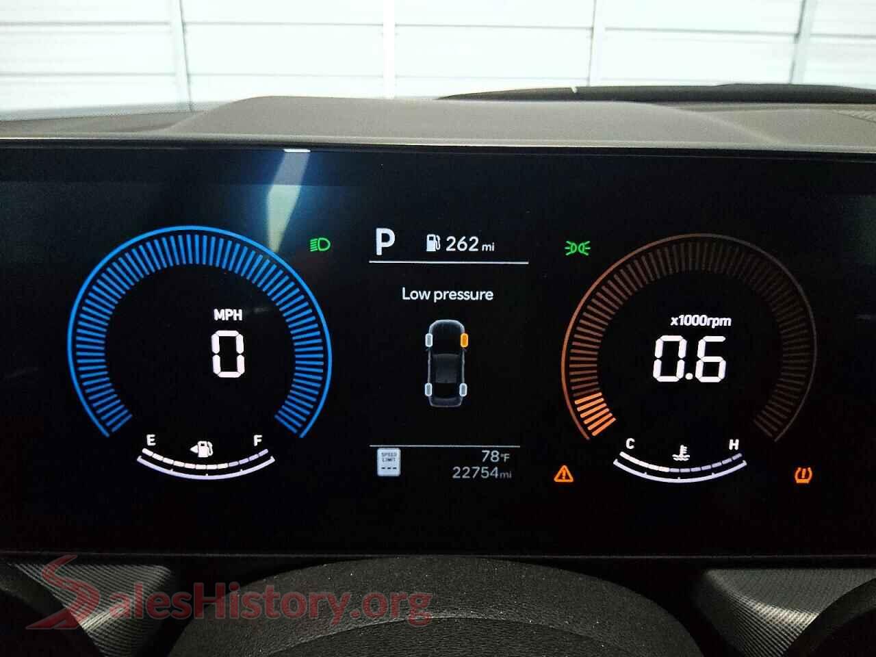 2025 HYUNDAI SONATA VIN KMHL64JA9SA468814, interior center console