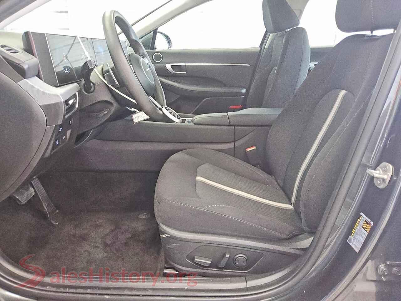 2025 HYUNDAI SONATA VIN KMHL64JA9SA468814, engine bay