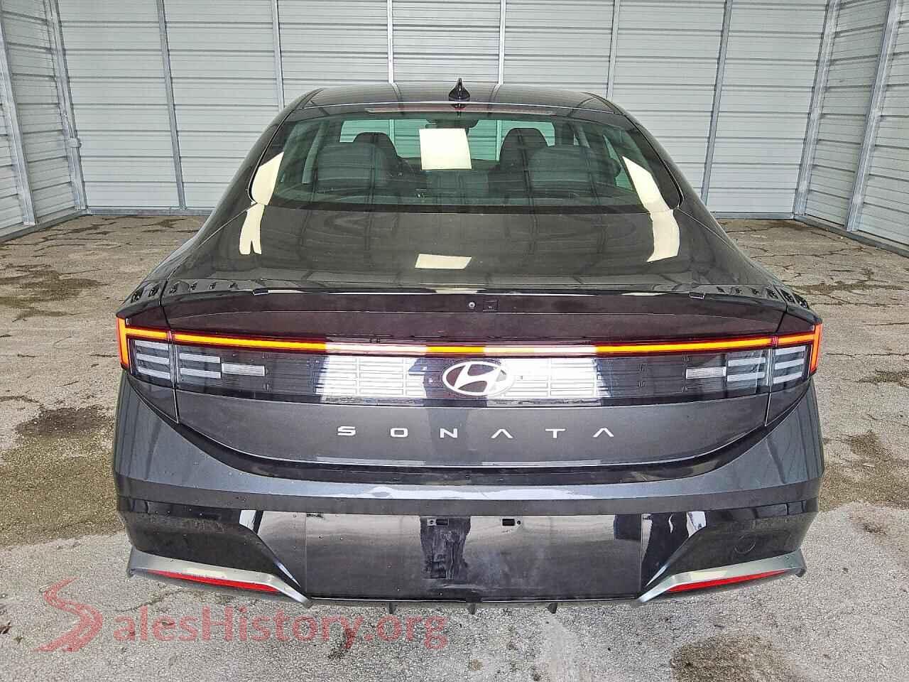 2025 HYUNDAI SONATA VIN KMHL64JA9SA468814, left side view