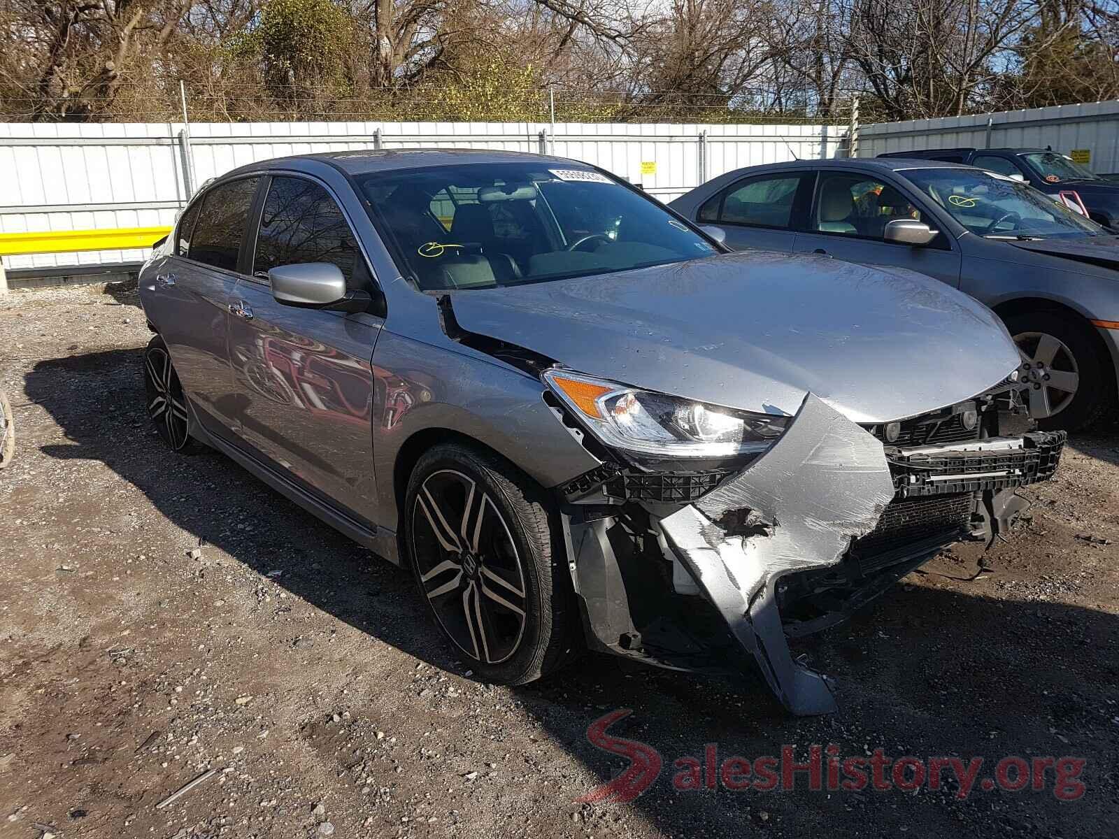 1HGCR2F18HA304764 2017 HONDA ACCORD