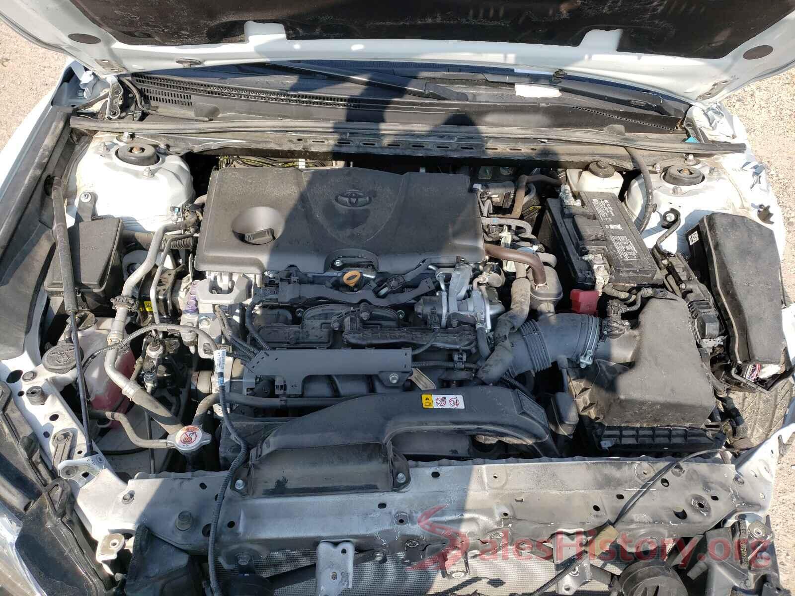 4T1B61HK5JU668997 2018 TOYOTA CAMRY