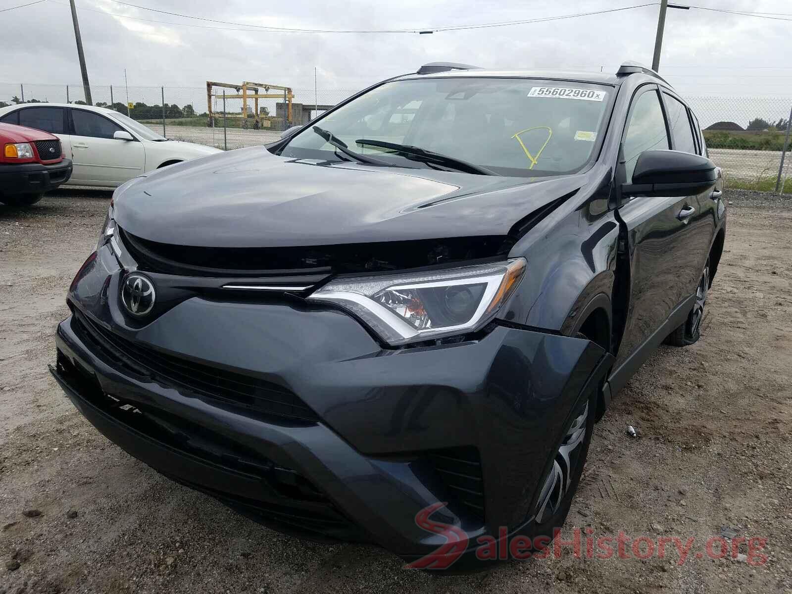 JTMZFREV7HJ131415 2017 TOYOTA RAV4