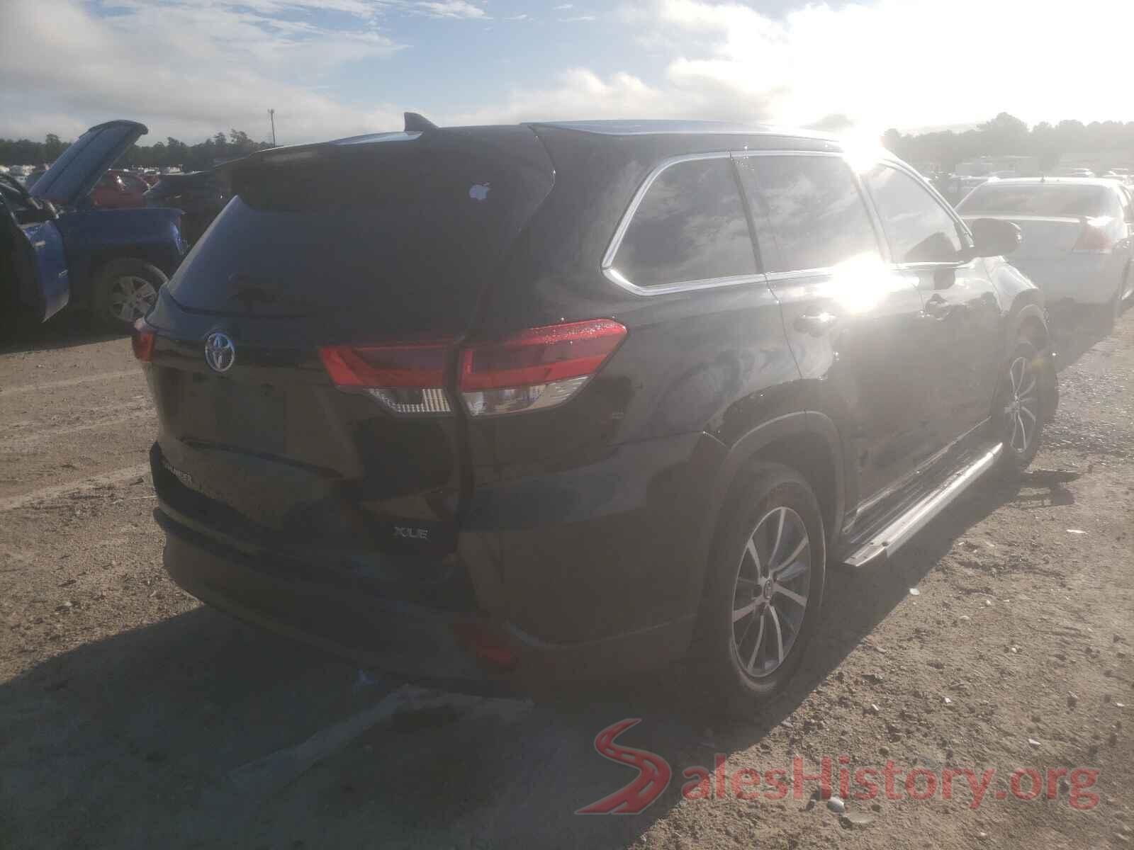 5TDKZRFH2JS544515 2018 TOYOTA HIGHLANDER