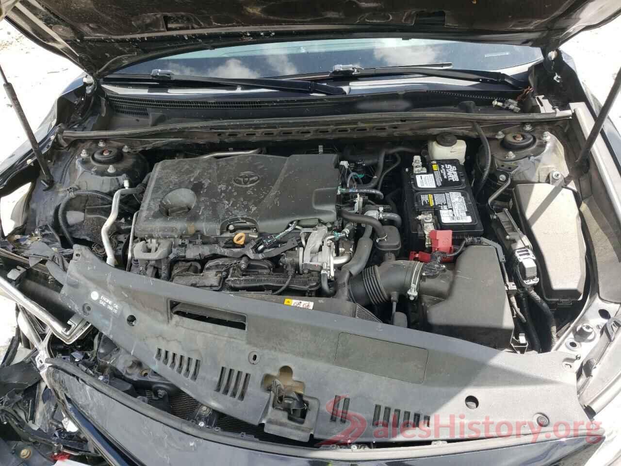 4T1B11HK3JU085648 2018 TOYOTA CAMRY