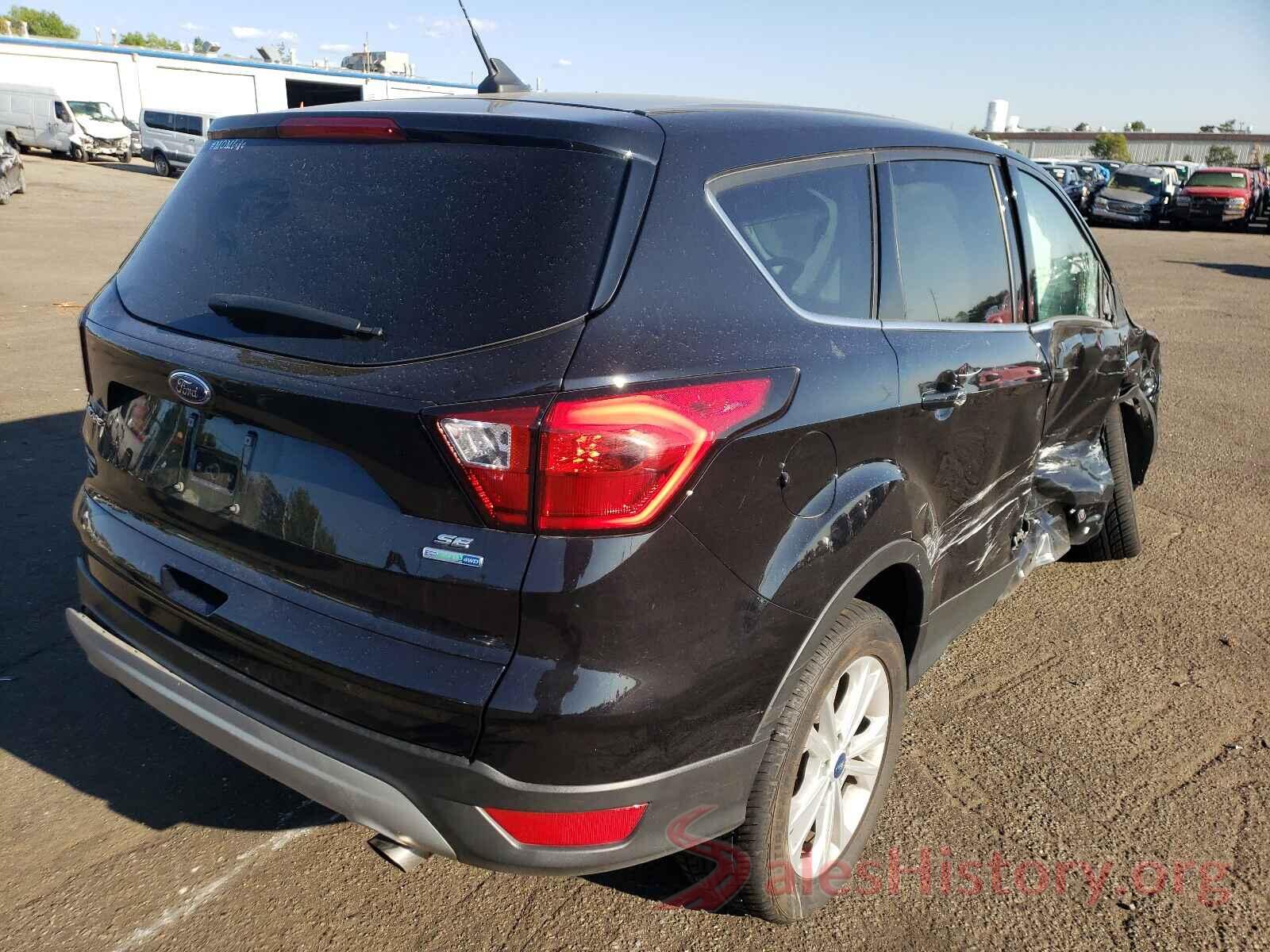 1FMCU9G90KUB83398 2019 FORD ESCAPE